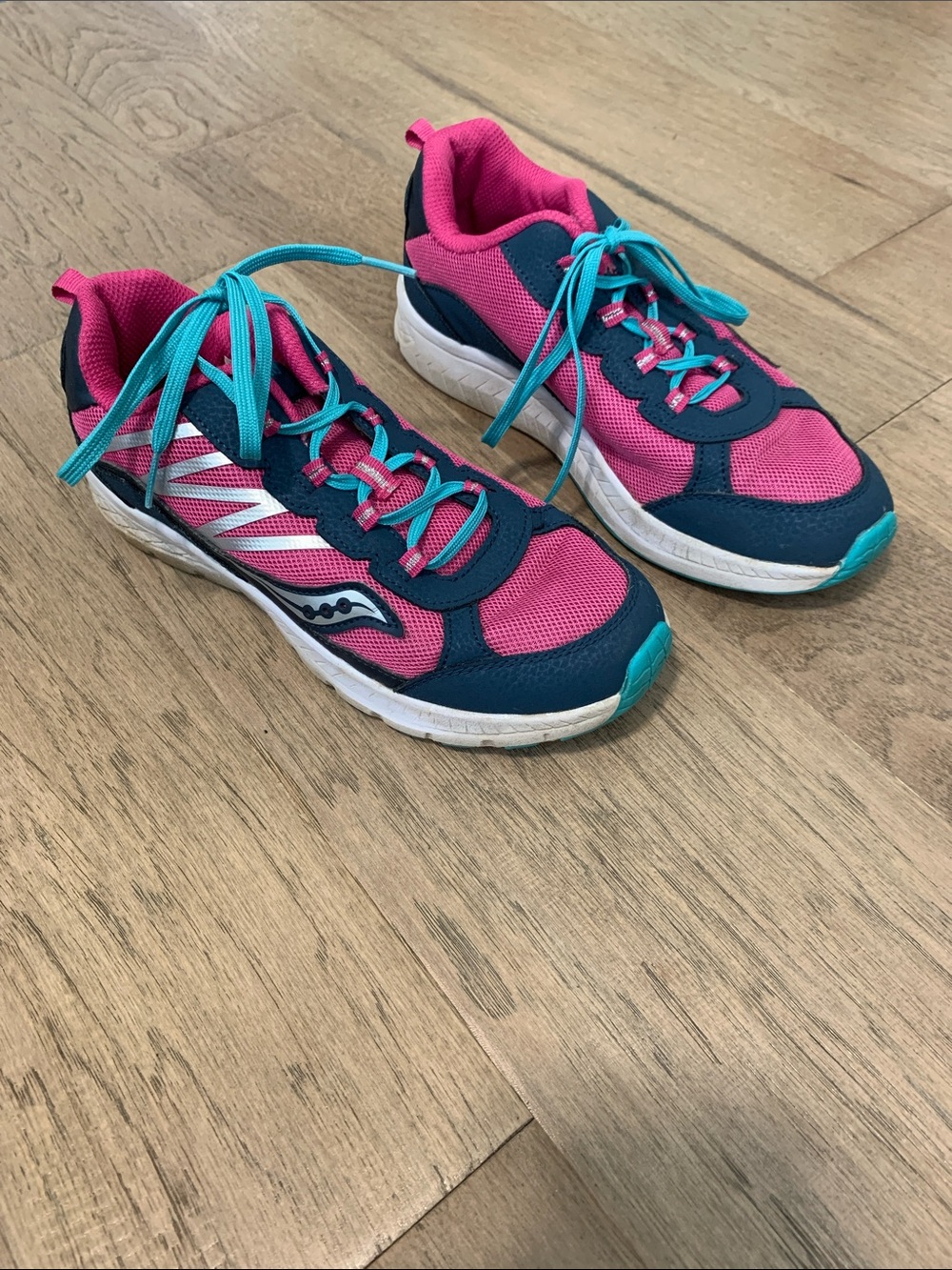 Saucony Dash Running Shoes Size 5